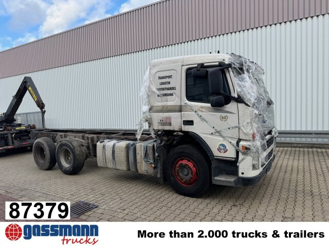 Volvo FM 380 6x4 R mit Brandschaden - Tippbil lastbil: bild 1 Volvo FM 380 6x4 R mit Brandschaden - Tippbil lastbil: bild 1