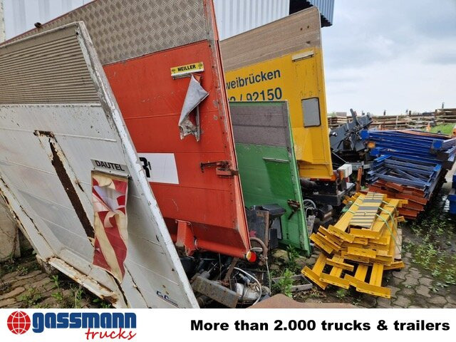 Diverse Ladebordwände 1-2to, demontiert, - Bakgavellyft: bild 2 Diverse Ladebordwände 1-2to, demontiert, - Bakgavellyft: bild 2