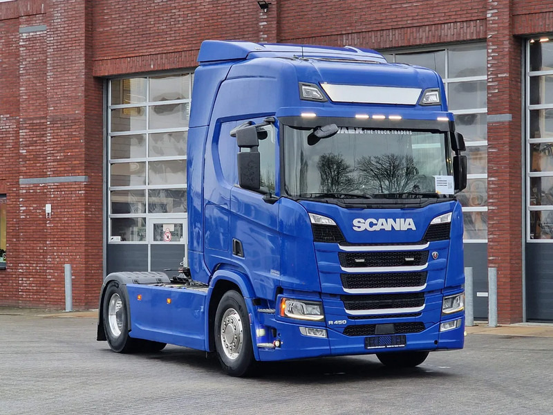 Scania R450 NGS Highline 4x2 - Retarder - Full air - Night clima - Leather - Led - 2x tank - Dragbil: bild 1 Scania R450 NGS Highline 4x2 - Retarder - Full air - Night clima - Leather - Led - 2x tank - Dragbil: bild 1