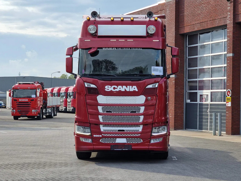 Scania S500 NGS Highline 4x2 - Retarder - Night clima - Full air - Custom interior - Full spoiler - 2 tank - Dragbil: bild 2 Scania S500 NGS Highline 4x2 - Retarder - Night clima - Full air - Custom interior - Full spoiler - 2 tank - Dragbil: bild 2