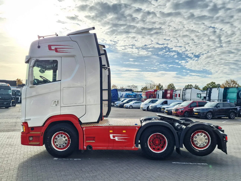 Scania S500 NGS Highline 6x2 - PTO/Hydraulic - Retarder - 2.95 WB - Full air - Leather - Dragbil: bild 4 Scania S500 NGS Highline 6x2 - PTO/Hydraulic - Retarder - 2.95 WB - Full air - Leather - Dragbil: bild 4