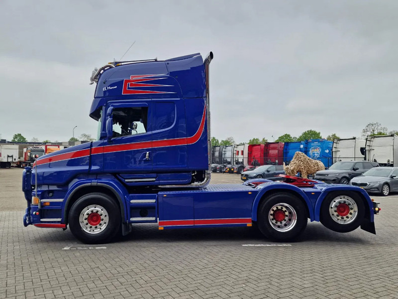 Scania T580 V8 Topline 6x2 - Original Scania Hauber / Torpedo - Manual gearbox - Show truck - Retarder - Dragbil: bild 4 Scania T580 V8 Topline 6x2 - Original Scania Hauber / Torpedo - Manual gearbox - Show truck - Retarder - Dragbil: bild 4