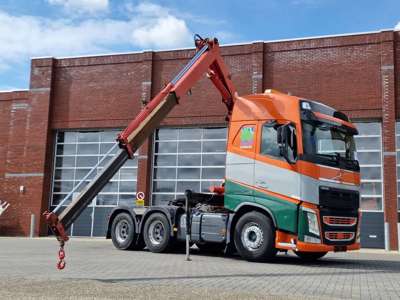 Volvo FH 13.500 6x4 - HMF 1153 K2 crane kran grua - Hydraulic - Lift axle - Euro 6 - Dragbil: bild 2 Volvo FH 13.500 6x4 - HMF 1153 K2 crane kran grua - Hydraulic - Lift axle - Euro 6 - Dragbil: bild 2