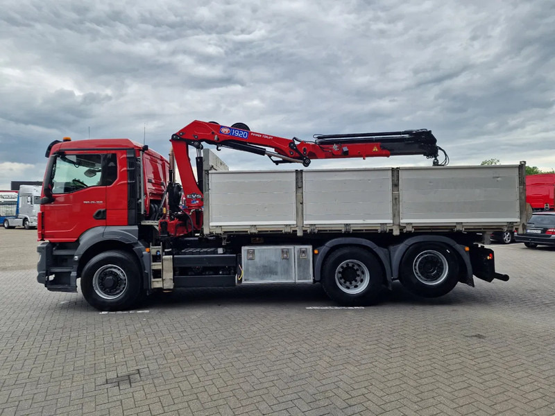 MAN TGS 26.360 6x4 Hydrodrive / Crane HMF1920K-RCS / 3 way tipper HMF / Low KM 110.700! - Kranbil: bild 5 MAN TGS 26.360 6x4 Hydrodrive / Crane HMF1920K-RCS / 3 way tipper HMF / Low KM 110.700! - Kranbil: bild 5