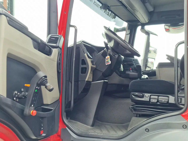 Kranbil MAN TGS 26.360 6x4 Hydrodrive / Crane HMF1920K-RCS / 3 way tipper HMF / Low KM 110.700!: bild 11 Kranbil MAN TGS 26.360 6x4 Hydrodrive / Crane HMF1920K-RCS / 3 way tipper HMF / Low KM 110.700!: bild 11