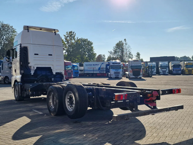 MAN TGX 26.500 6x2 XXL - Chassis - Full air - Night clima - AS Tronic - - Chassi lastbil: bild 5 MAN TGX 26.500 6x2 XXL - Chassis - Full air - Night clima - AS Tronic - - Chassi lastbil: bild 5