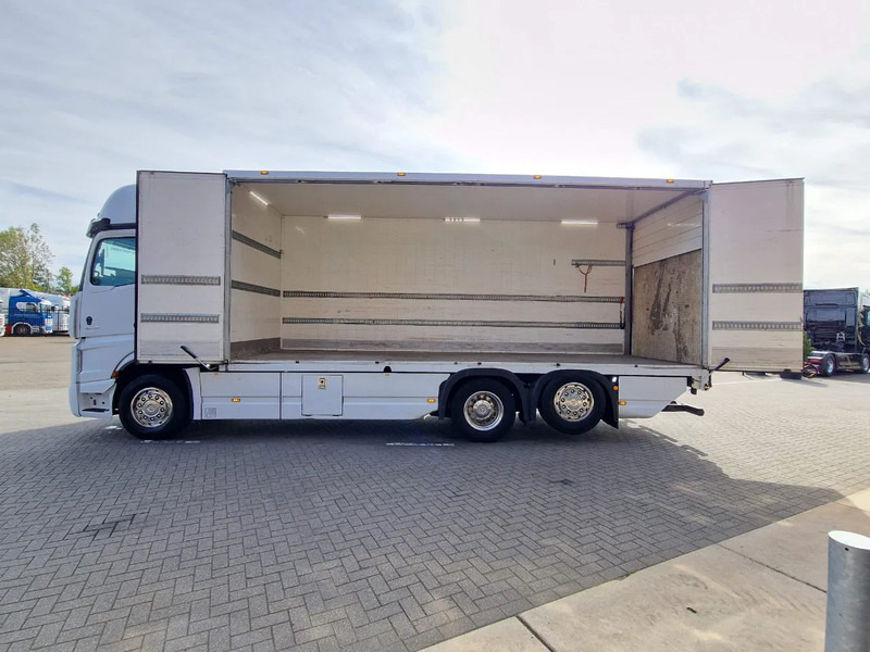 Mercedes-Benz Actros 2545 6x2*4 - Box with sidedoors - Loadlift - Steering axle - Full air - Camera - Lastbil med skåp: bild 5 Mercedes-Benz Actros 2545 6x2*4 - Box with sidedoors - Loadlift - Steering axle - Full air - Camera - Lastbil med skåp: bild 5