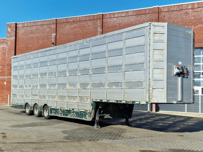 Pezzaioli 5 deck livestock trailer - Water & Ventilation - Loadlift - Folding floors - BPW Axle - 155M3 - Djurtransport semitrailer: bild 2 Pezzaioli 5 deck livestock trailer - Water & Ventilation - Loadlift - Folding floors - BPW Axle - 155M3 - Djurtransport semitrailer: bild 2