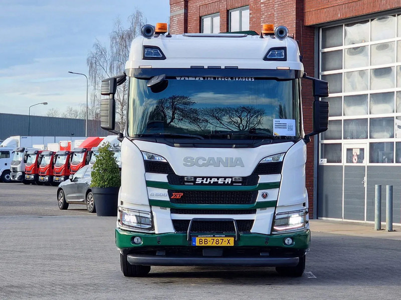 Scania G500 XT 8x4*4 - HMF 2820K Crane - AJK 20T Hooklift - Retarder - Full air - Like new - Kranbil: bild 4 Scania G500 XT 8x4*4 - HMF 2820K Crane - AJK 20T Hooklift - Retarder - Full air - Like new - Kranbil: bild 4