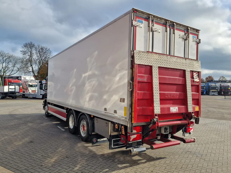 Scania P280 6x2*4 - Thermoking frigo - Loadlift - Steering axle - Full air - 5.10 WB - Kylbil lastbil: bild 5 Scania P280 6x2*4 - Thermoking frigo - Loadlift - Steering axle - Full air - 5.10 WB - Kylbil lastbil: bild 5