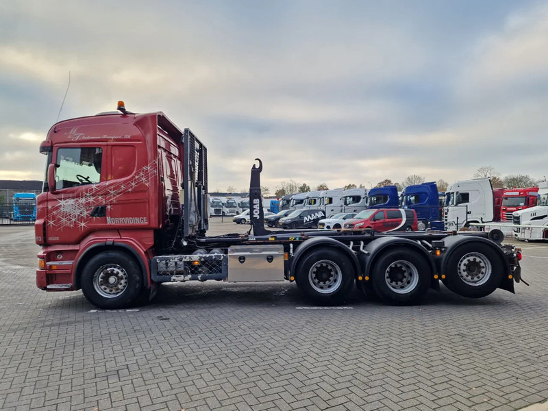 Scania R730 V8 Highline - 8x4*4 - JOAB Hooklift - Steering axle - Full air - Night clima - Lastväxlare lastbil: bild 4 Scania R730 V8 Highline - 8x4*4 - JOAB Hooklift - Steering axle - Full air - Night clima - Lastväxlare lastbil: bild 4