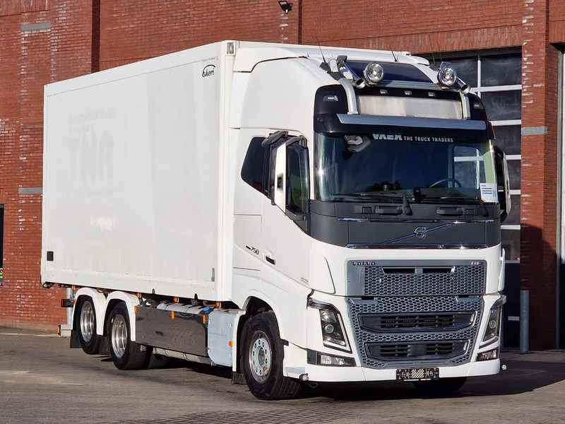 Volvo FH 16.750 Globetrotter XL 6x2 - Ekeri box with sidedoors - Retarder - 4.60 WB - Full air - Lastbil med skåp: bild 1 Volvo FH 16.750 Globetrotter XL 6x2 - Ekeri box with sidedoors - Retarder - 4.60 WB - Full air - Lastbil med skåp: bild 1