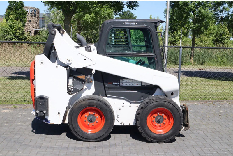 Bobcat S66 | HIGH FLOW | AUTO RIDE CONTROL | AIRCO - Kompaktlastare/ Slirstyrda lastare: bild 4 Bobcat S66 | HIGH FLOW | AUTO RIDE CONTROL | AIRCO - Kompaktlastare/ Slirstyrda lastare: bild 4