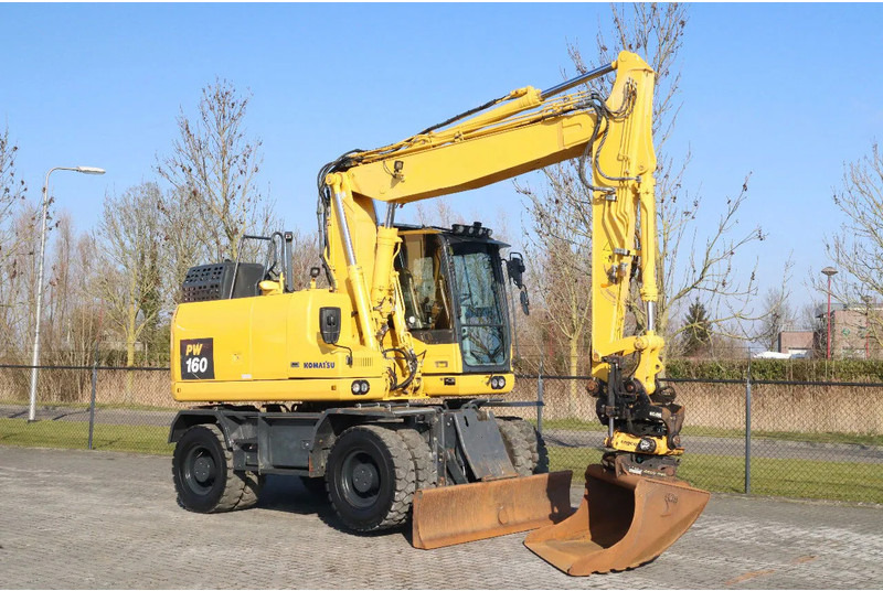 Komatsu PW160-11 | ENGCON TILTROTATOR | BUCKET | TRAILER HYDR. - Grävmaskin på däck: bild 5 Komatsu PW160-11 | ENGCON TILTROTATOR | BUCKET | TRAILER HYDR. - Grävmaskin på däck: bild 5