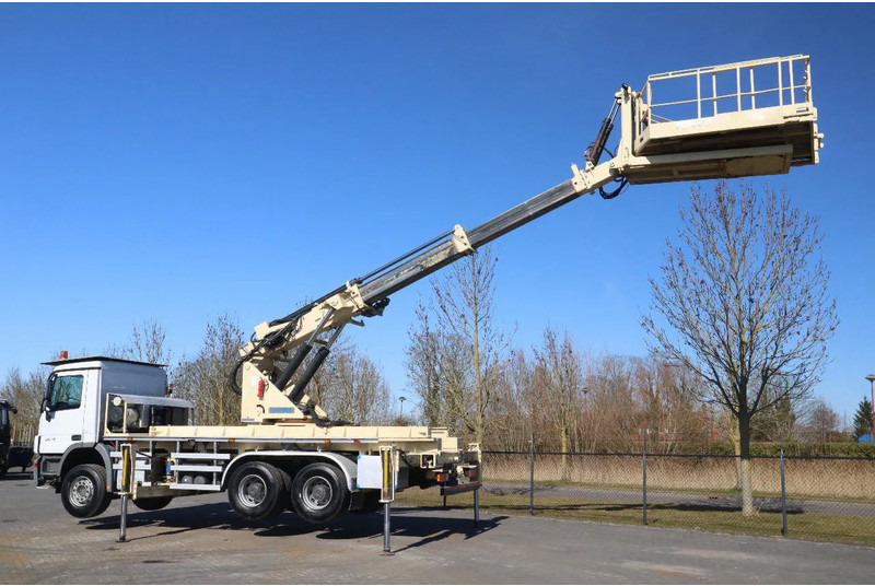 Mercedes-Benz Actros 2636 6X4 | TUNNEL PLATFORM | REMOTE DRIVING - Lastbil: bild 2 Mercedes-Benz Actros 2636 6X4 | TUNNEL PLATFORM | REMOTE DRIVING - Lastbil: bild 2