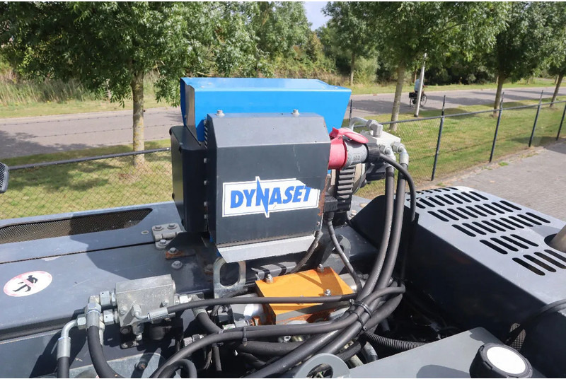 Rivningsgrävare Liebherr R920 K LC COMPACT | BLADE | ROTOTILT | OILQUICK | MAGNET: bild 14 Rivningsgrävare Liebherr R920 K LC COMPACT | BLADE | ROTOTILT | OILQUICK | MAGNET: bild 14