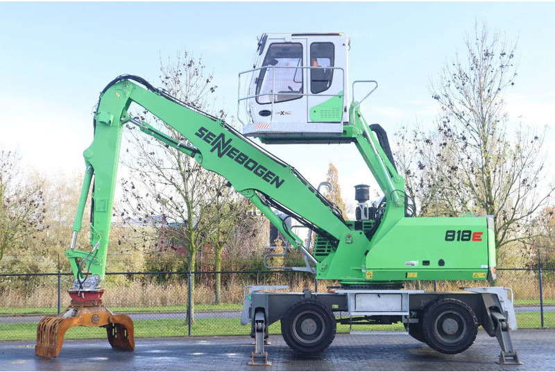 Sennebogen 818 E K9 ULM | SORTING GRAB | GOOD TIRES - Grävmaskin på däck: bild 1 Sennebogen 818 E K9 ULM | SORTING GRAB | GOOD TIRES - Grävmaskin på däck: bild 1