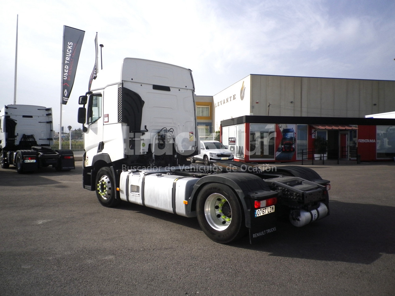 Leasa RENAULT T480 SLEEPER CAB RENAULT T480 SLEEPER CAB: bild 6 Leasa RENAULT T480 SLEEPER CAB RENAULT T480 SLEEPER CAB: bild 6