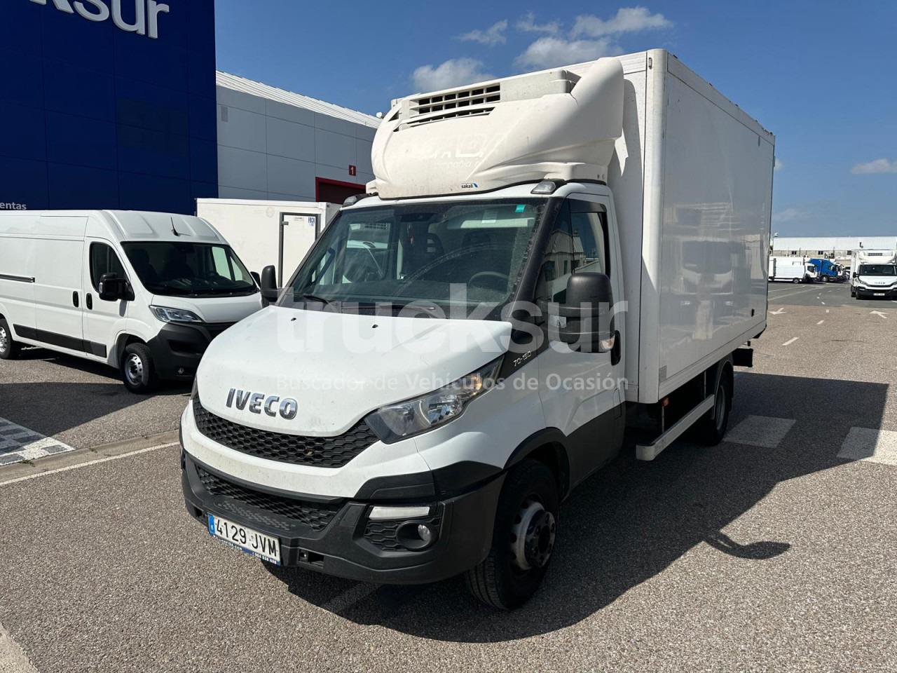 IVECO 70C15 THK - Lastbil med skåp: bild 2 IVECO 70C15 THK - Lastbil med skåp: bild 2