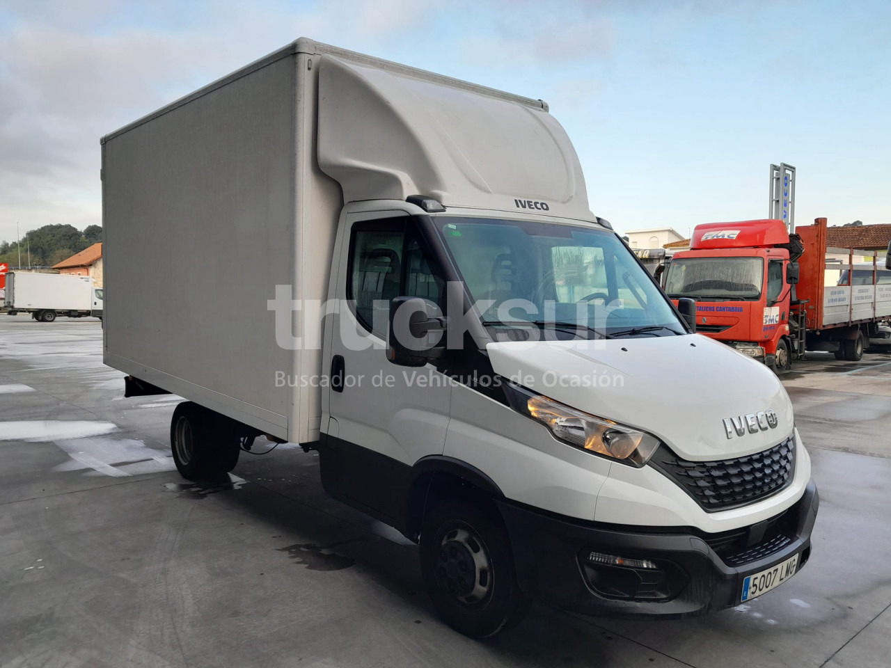 IVECO DAILY 35C16H - Volymskåp: bild 2 IVECO DAILY 35C16H - Volymskåp: bild 2