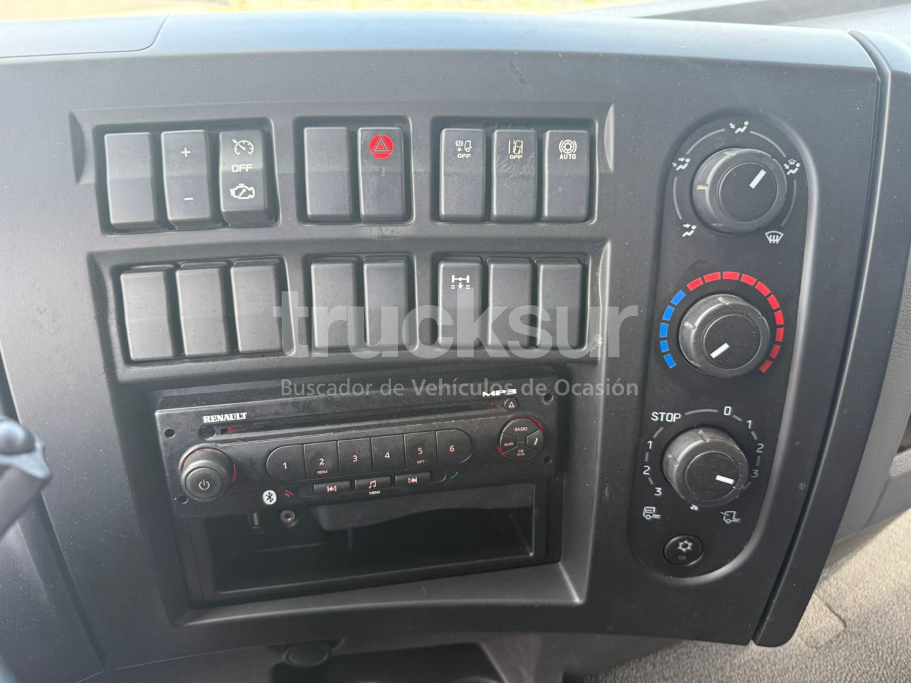 Lastbil med skåp RENAULT D320.18: bild 15