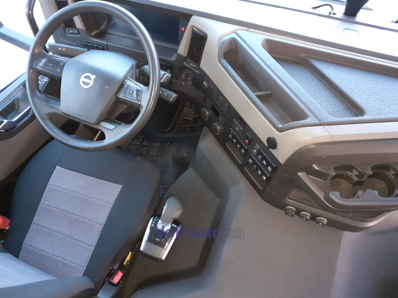 VOLVO FM 4X2 460 - Dragbil: bild 5 VOLVO FM 4X2 460 - Dragbil: bild 5