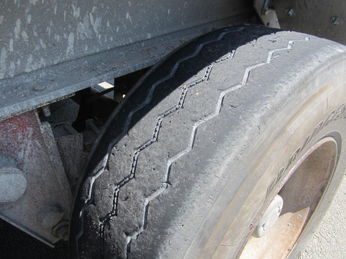 Benalu - Tippbil semitrailer: bild 4 Benalu - Tippbil semitrailer: bild 4