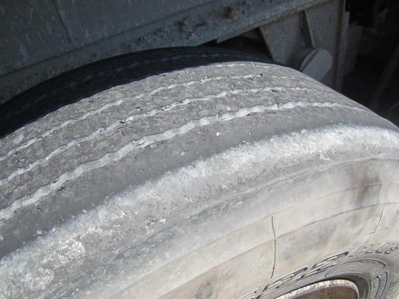 Benalu - Tippbil semitrailer: bild 2 Benalu - Tippbil semitrailer: bild 2