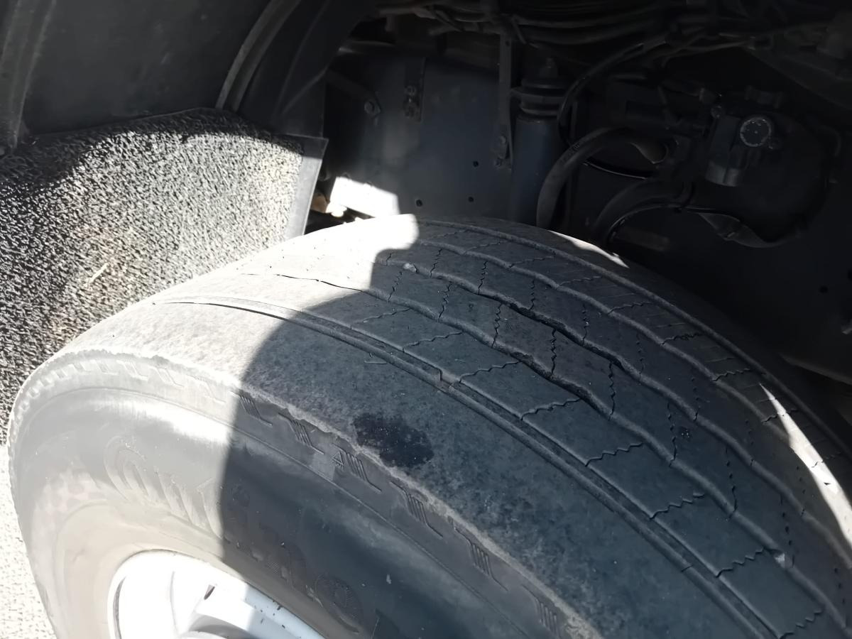 DAF XF105 460 - Flakbil: bild 4 DAF XF105 460 - Flakbil: bild 4