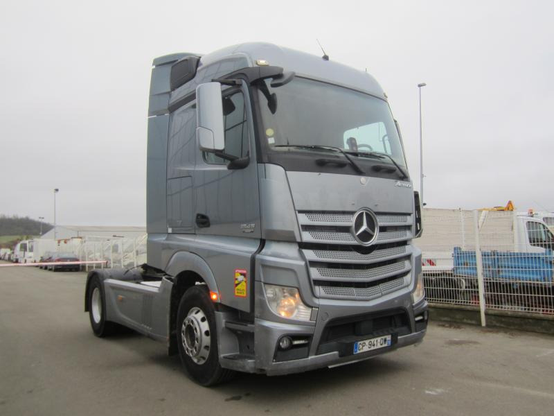 Mercedes Actros 1845 - Dragbil: bild 3 Mercedes Actros 1845 - Dragbil: bild 3