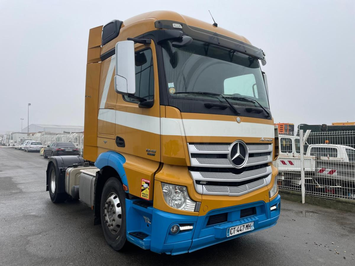 Mercedes Actros 1845 - Dragbil: bild 2 Mercedes Actros 1845 - Dragbil: bild 2