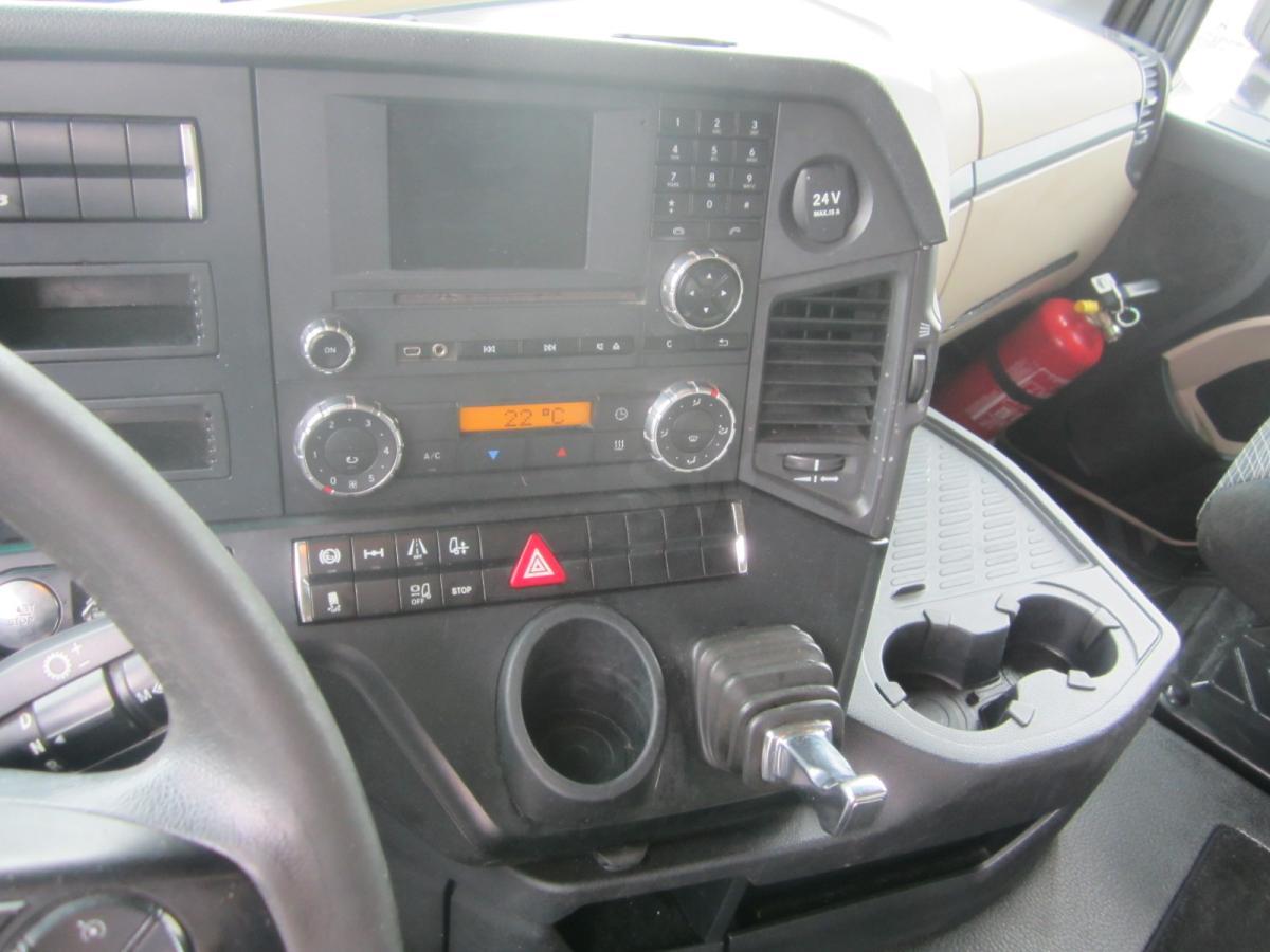 Dragbil Mercedes Actros 1845: bild 10 Dragbil Mercedes Actros 1845: bild 10