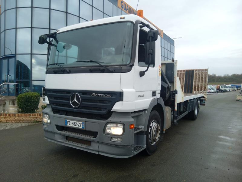 Mercedes Actros 2532 - Flakbil: bild 1 Mercedes Actros 2532 - Flakbil: bild 1