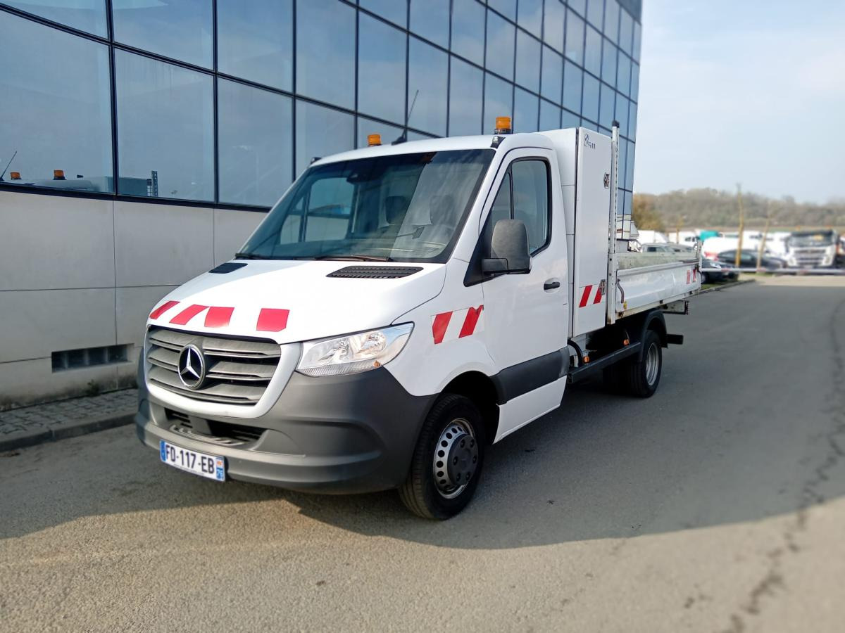 Mercedes Sprinter - Transportbil med tippflak: bild 1 Mercedes Sprinter - Transportbil med tippflak: bild 1