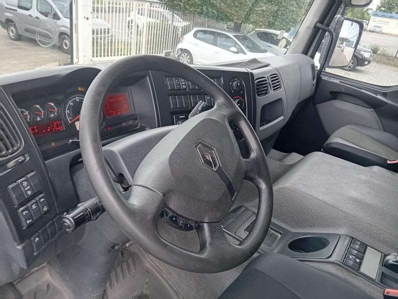 Renault Gamme D 280.19 - Lastbil med skåp: bild 3 Renault Gamme D 280.19 - Lastbil med skåp: bild 3