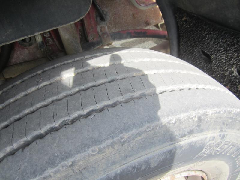 Renault Midliner 180 - Lastväxlare lastbil: bild 2 Renault Midliner 180 - Lastväxlare lastbil: bild 2