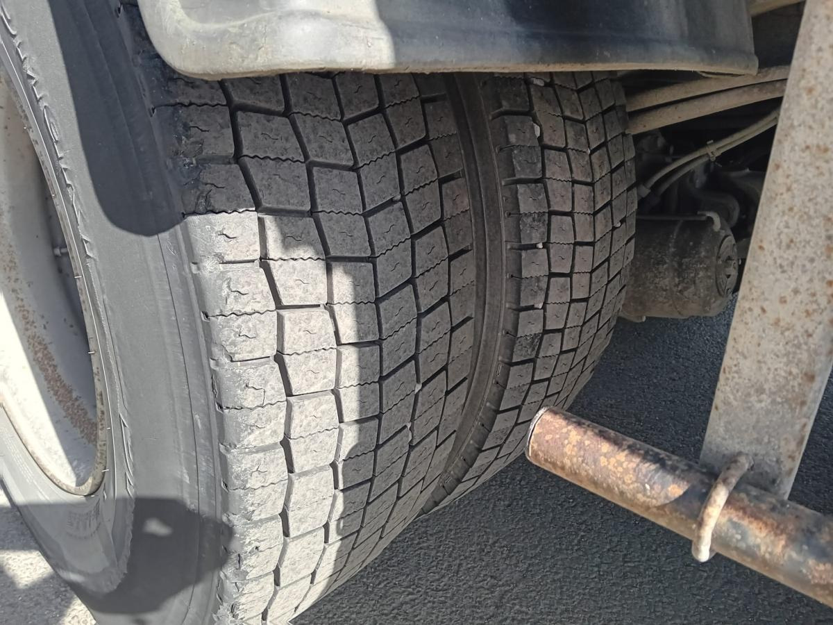 Renault Premium 250 - Flakbil: bild 5 Renault Premium 250 - Flakbil: bild 5