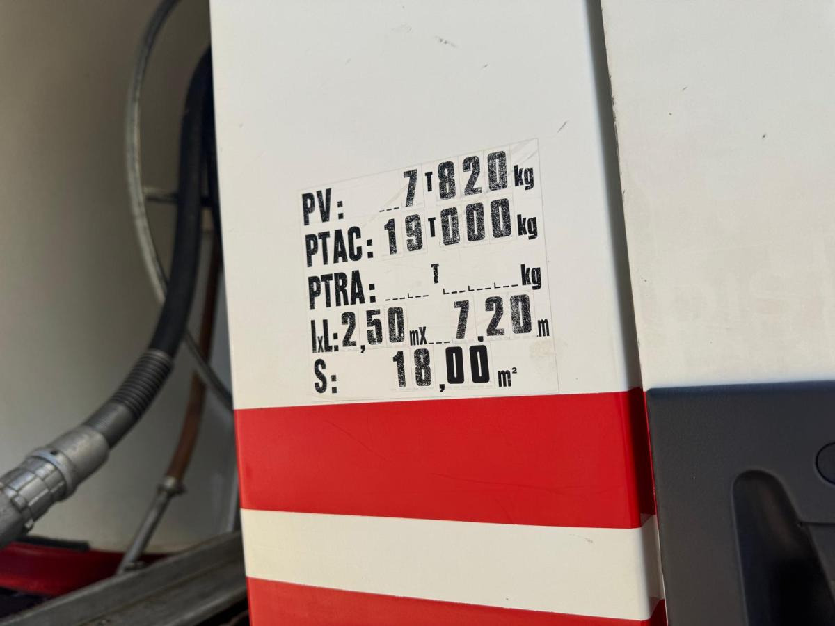 Renault Premium - Tankbil: bild 5 Renault Premium - Tankbil: bild 5