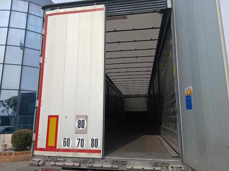 Schmitz Cargobull - Kapelltrailer: bild 3 Schmitz Cargobull - Kapelltrailer: bild 3