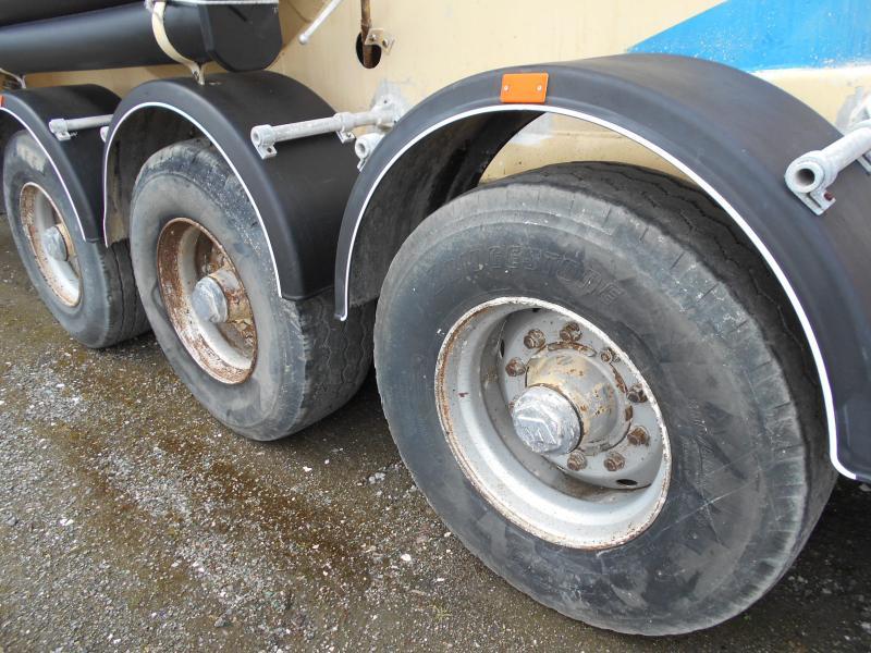 Spitzer - Bulktrailer: bild 5 Spitzer - Bulktrailer: bild 5