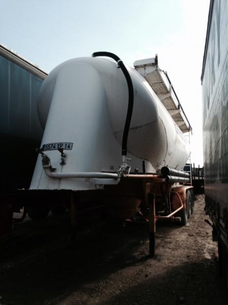 Spitzer - Bulktrailer: bild 5 Spitzer - Bulktrailer: bild 5