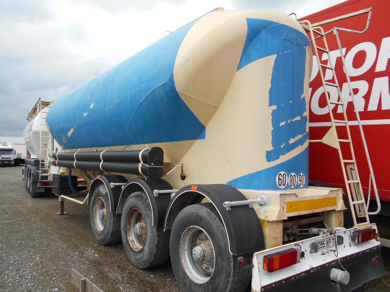 Spitzer - Bulktrailer: bild 4 Spitzer - Bulktrailer: bild 4