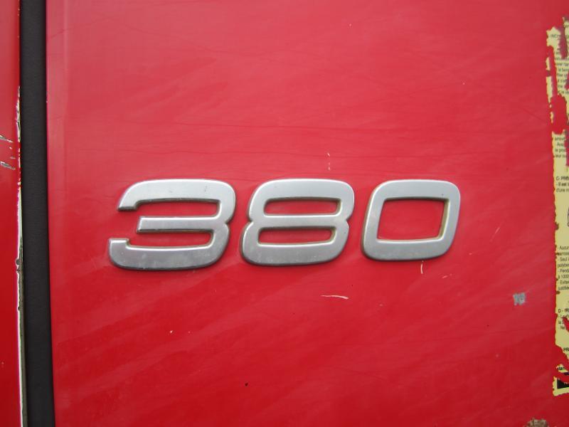 Volvo FM12 380 - Lastväxlare lastbil: bild 2 Volvo FM12 380 - Lastväxlare lastbil: bild 2