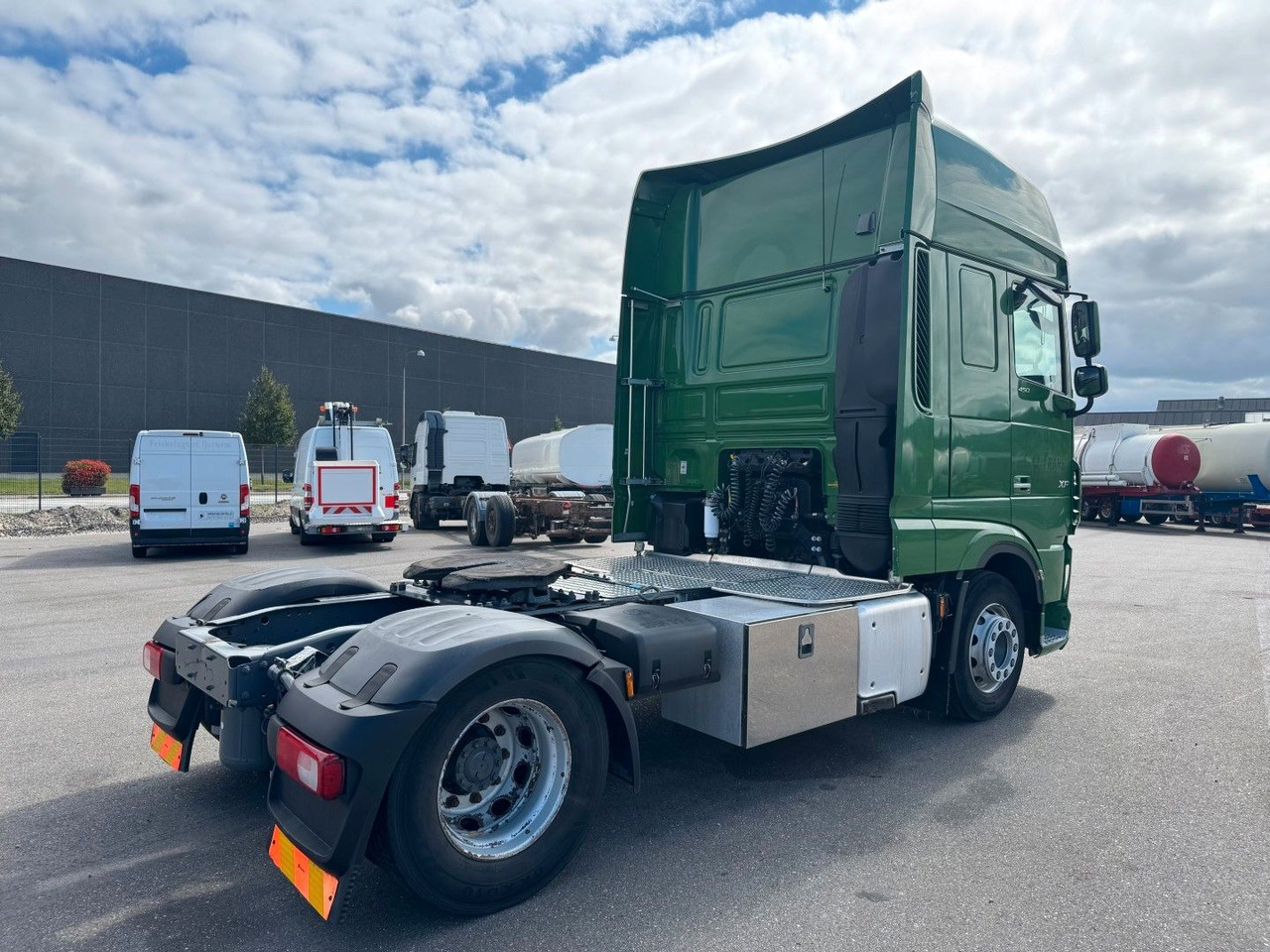 DAF XF 450 4x2 SSC Euro 6 - Dragbil: bild 3 DAF XF 450 4x2 SSC Euro 6 - Dragbil: bild 3