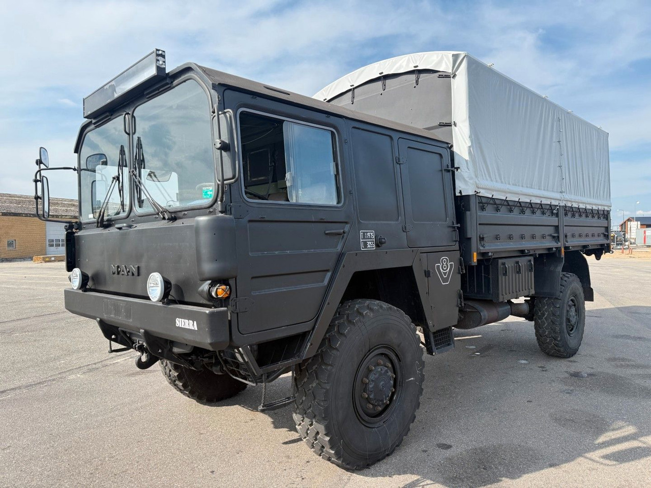 MAN 5 To KAT MIL 4x4 - Lastbil: bild 1 MAN 5 To KAT MIL 4x4 - Lastbil: bild 1