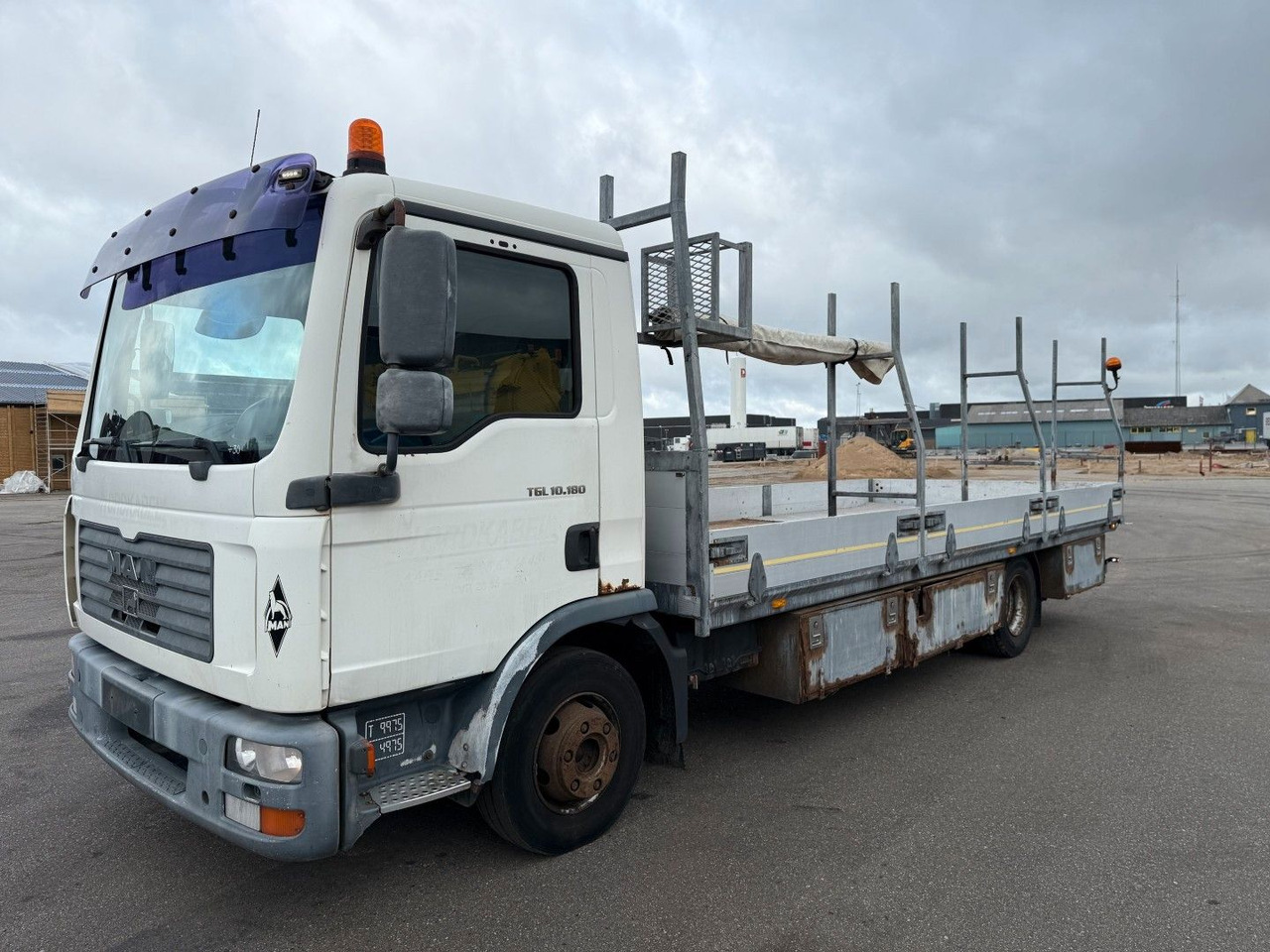 MAN TGL 10.180 4x2 Flatbed 6,80 m. Euro 3 - Flakbil: bild 1 MAN TGL 10.180 4x2 Flatbed 6,80 m. Euro 3 - Flakbil: bild 1