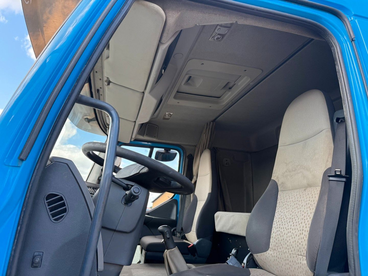 Renault Premium Lander 430.32 8x2*6 Simon Moos 18.100 L - Sugbil: bild 5 Renault Premium Lander 430.32 8x2*6 Simon Moos 18.100 L - Sugbil: bild 5