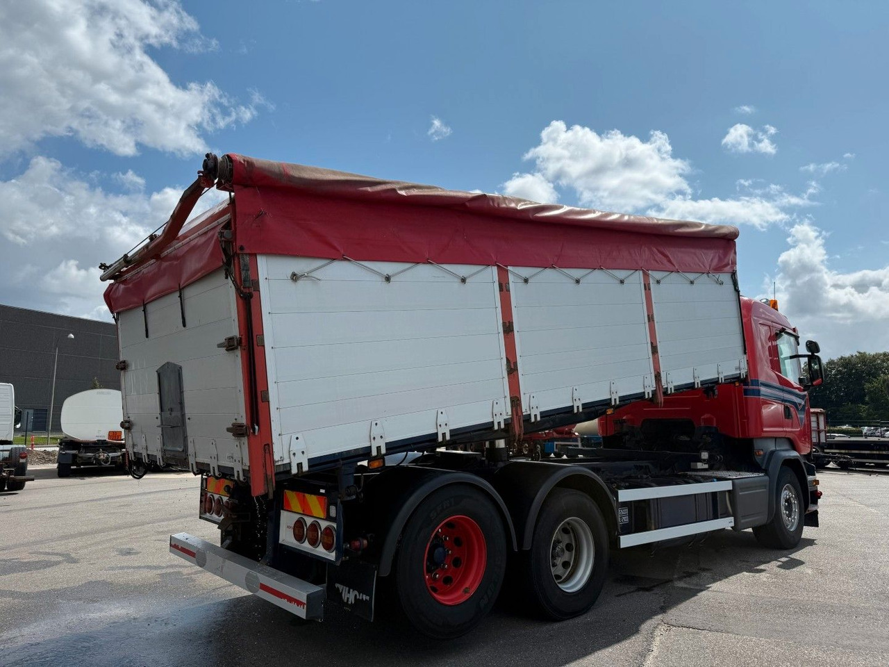 Scania R580 V8 6x2 Highline Euro 6 / Tipper / Kipper - Tippbil lastbil: bild 3 Scania R580 V8 6x2 Highline Euro 6 / Tipper / Kipper - Tippbil lastbil: bild 3