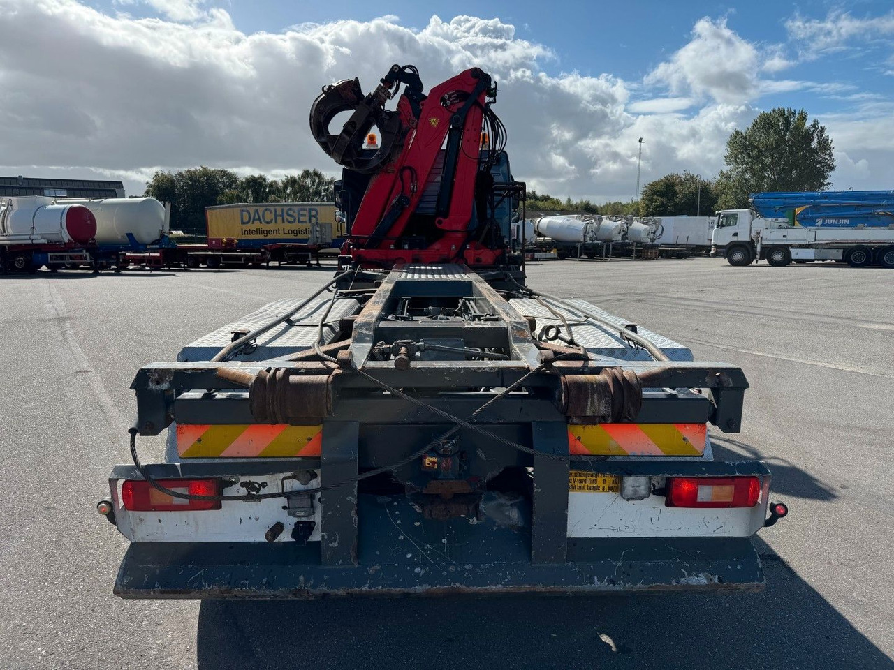 Volvo FM340 6x2*4 Kipper / Palfinger Epsilon 150Z96 - Kranbil: bild 5 Volvo FM340 6x2*4 Kipper / Palfinger Epsilon 150Z96 - Kranbil: bild 5