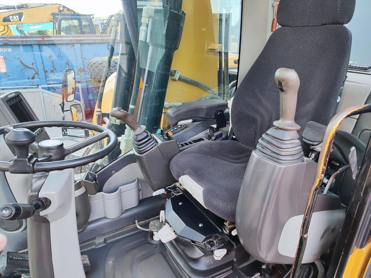 Caterpillar M315D - Grävmaskin på däck: bild 5 Caterpillar M315D - Grävmaskin på däck: bild 5